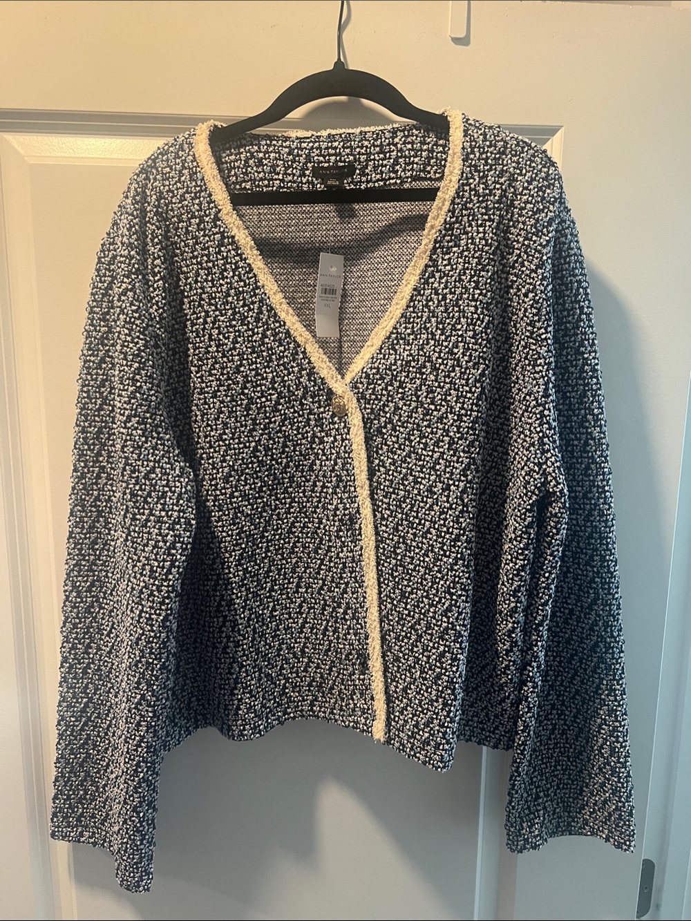 Ann Taylor Navy & Cream Textured V-Neck Cardigan with Cream Trim